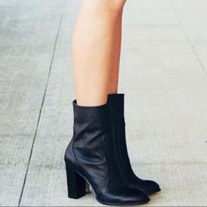 COPY - NIB Chinese Laundry Black Cool Kid Boot Sz 9